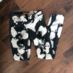 Custom dye ripped jeans!
